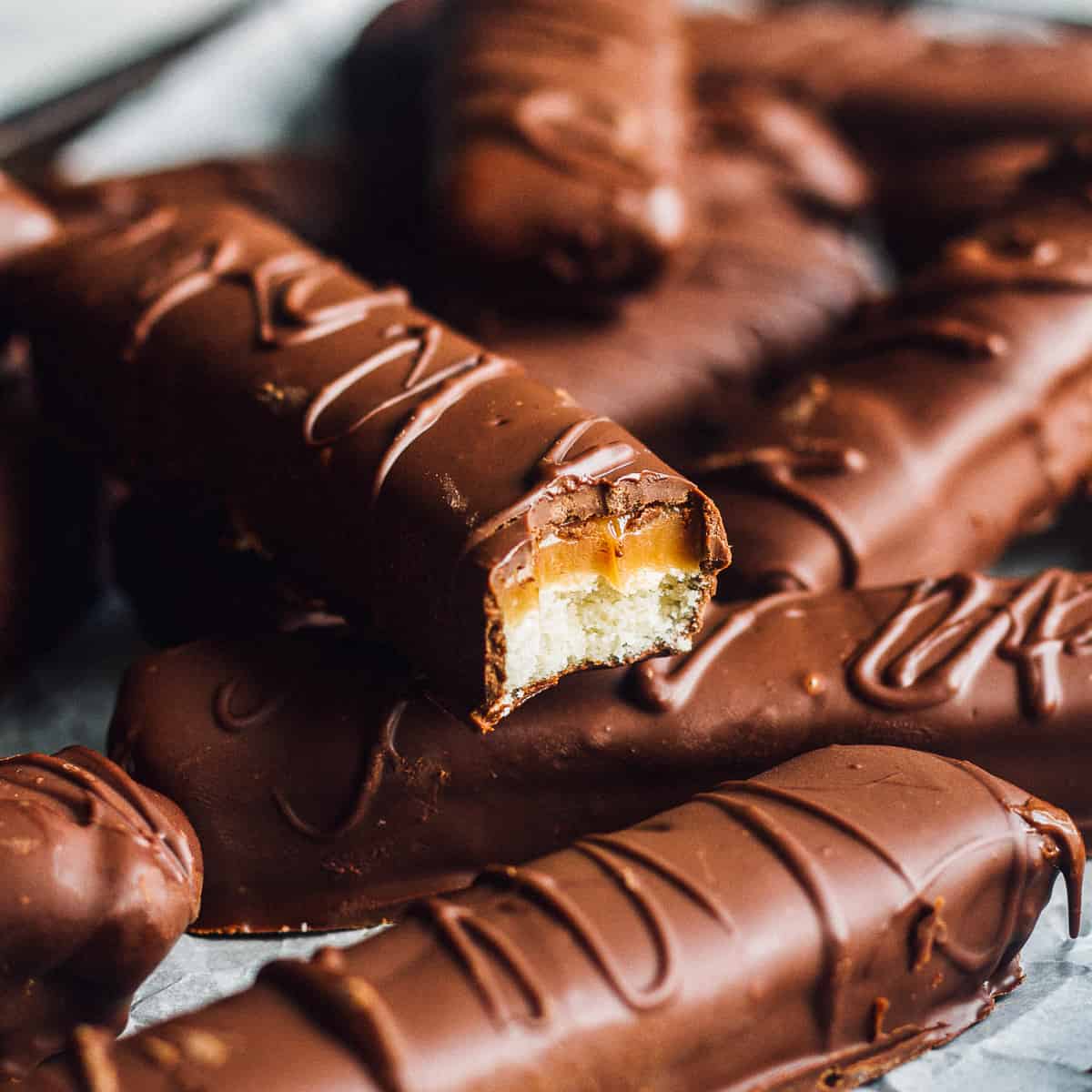 Twix Milk Chocolate Bar with Caramel Biscuit 50g