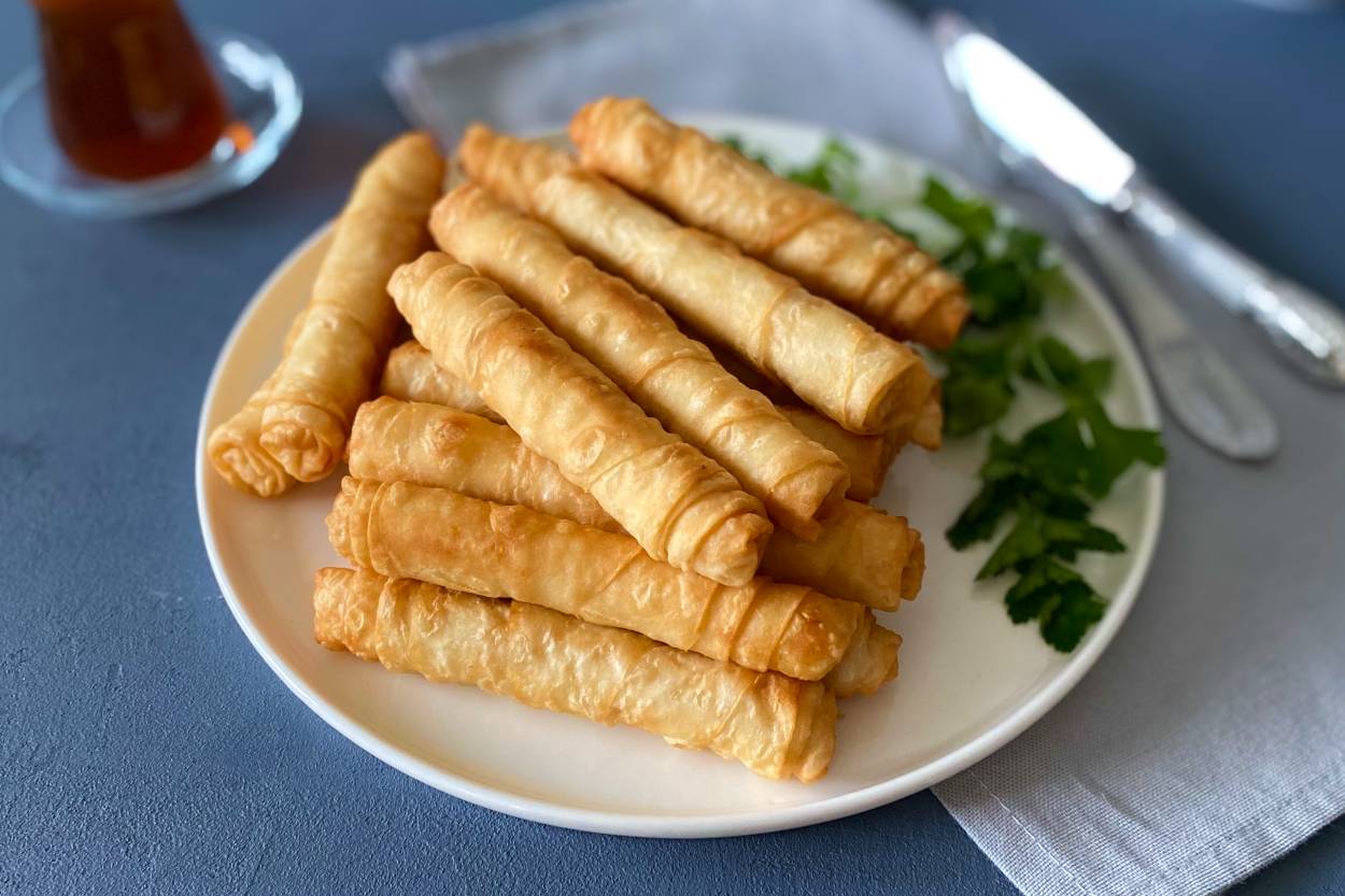 KÖY GÖZLEMESİ ISPANAKLI VE FETA PEYNİRLİ 300 GR